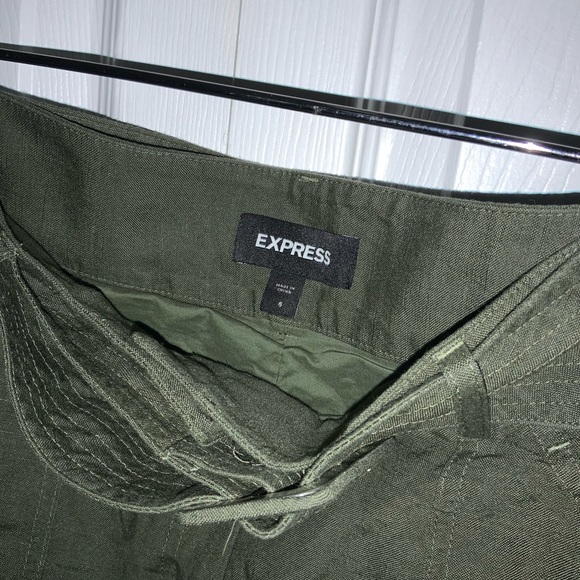 Express Belted Skirt - Picture 3 of 3